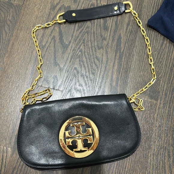 Tory Burch Handbags - Tory Burch purse